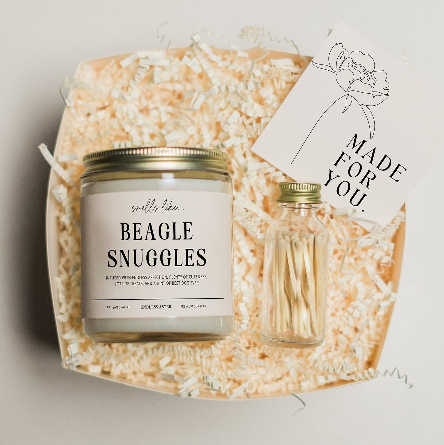 Beagle Snuggles Candle